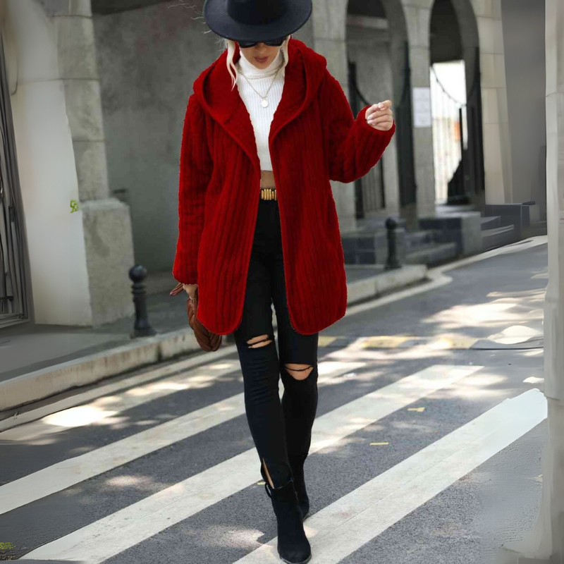 Aurélie | Long gilet doux avec capuche pour femme